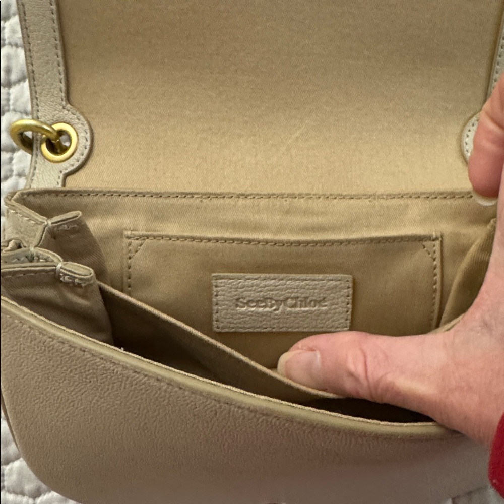 NWOT See By Chloe Hana Shoulder Bag - Picture 6 of 12